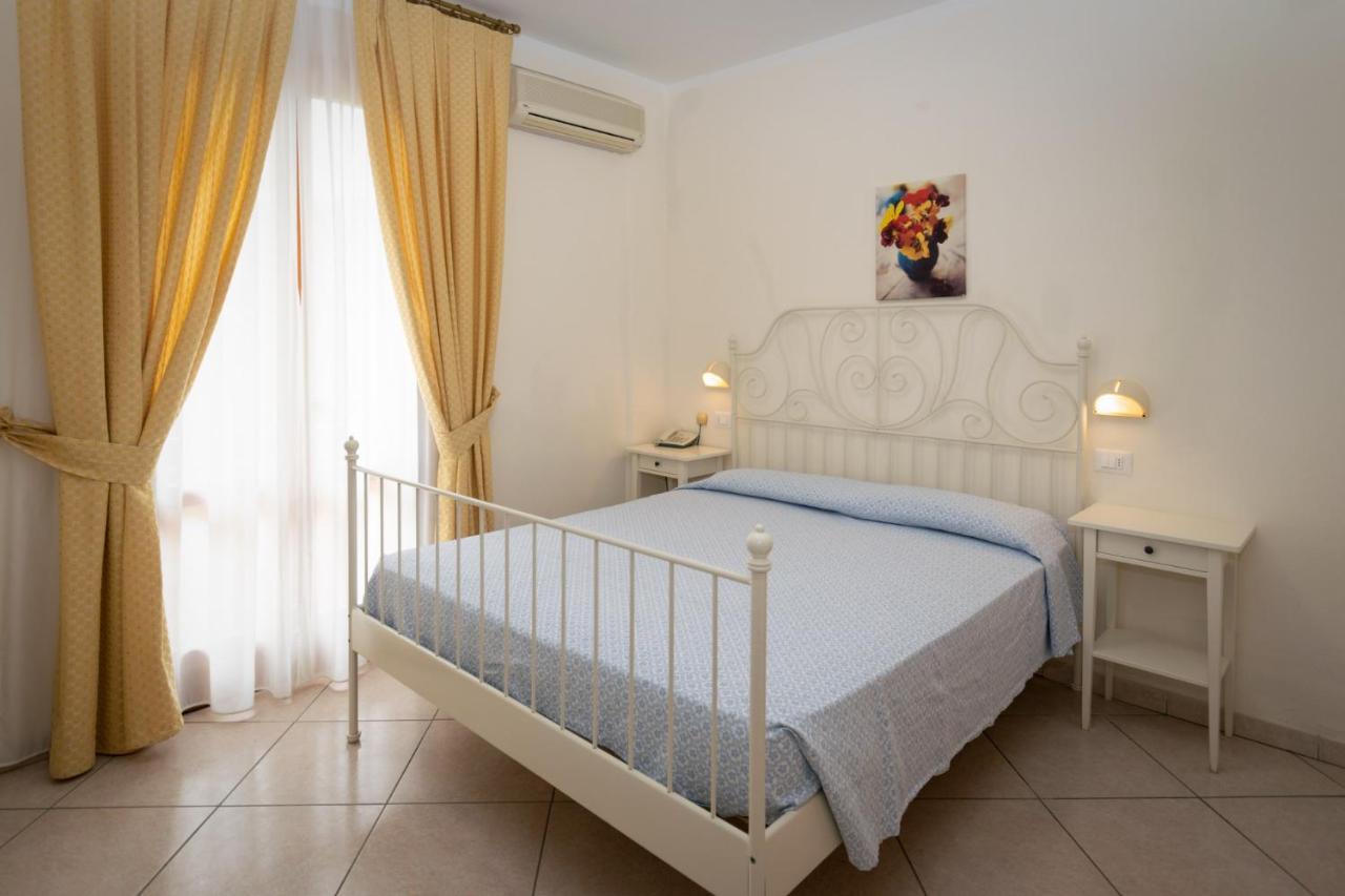 Hotel Anna 3*